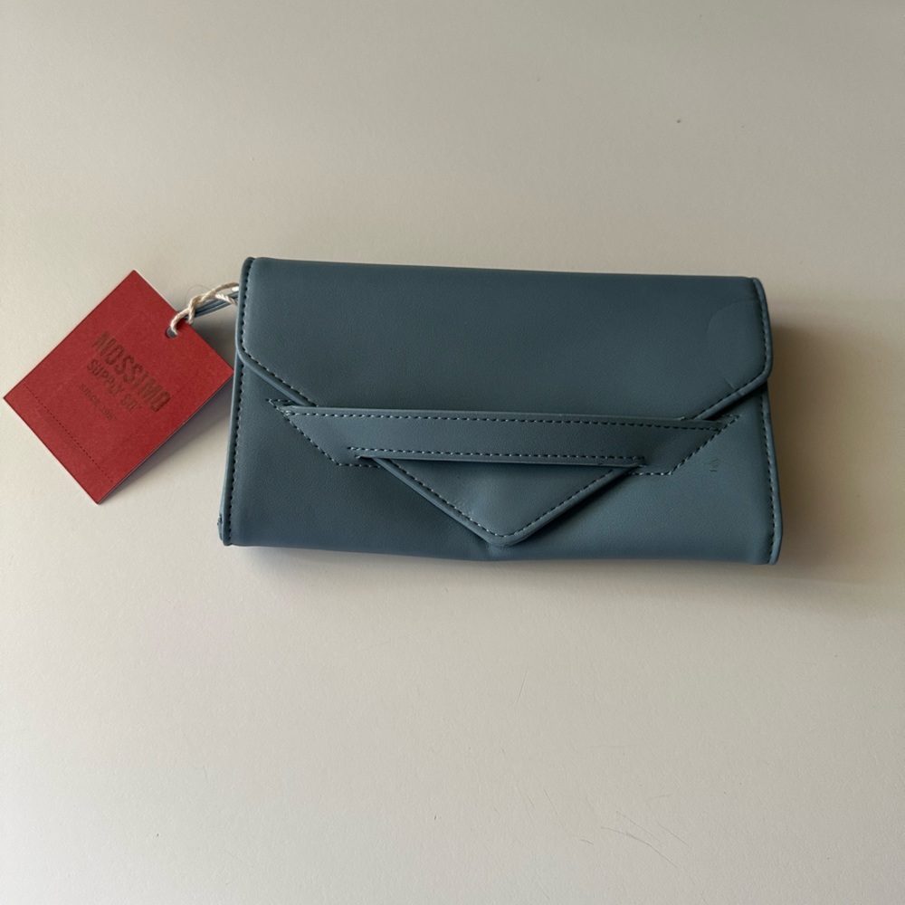 Mossimo Wallet - Picture 2 of 5